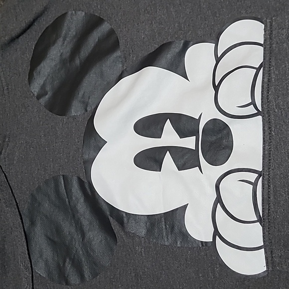 DISNEY MICKEY MOUSE PEEKING OVER SWEATSHIRT & MICKEY MOUSE SET 3 EARRINGS - Picture 13 of 14